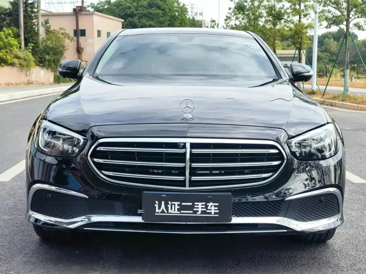 MERCEDES BENZ E-CLASS
