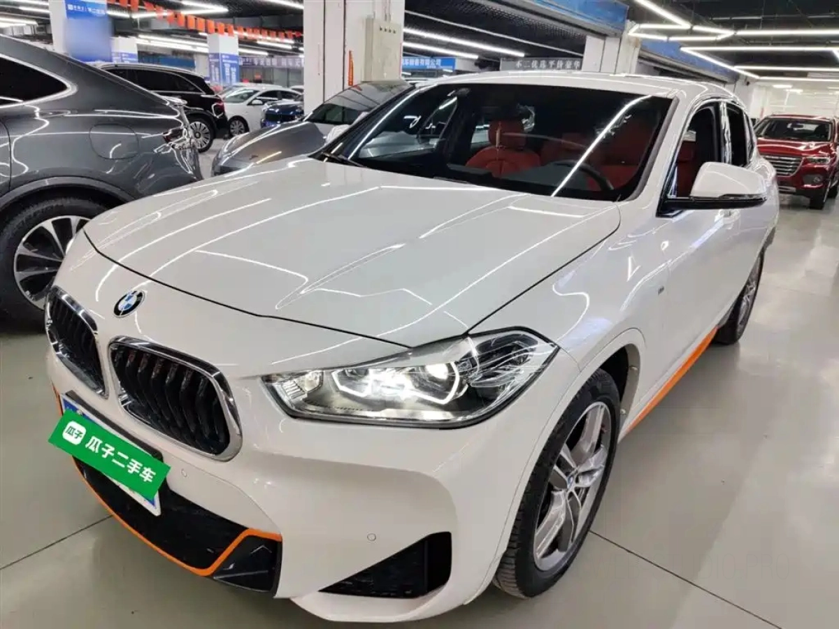 BMW X2