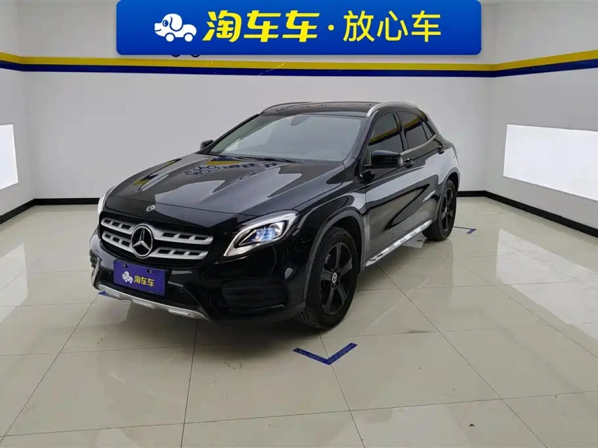 MERCEDES BENZ GLA  2019