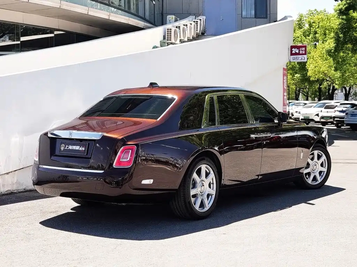 ROLLS ROYCE PHANTOM