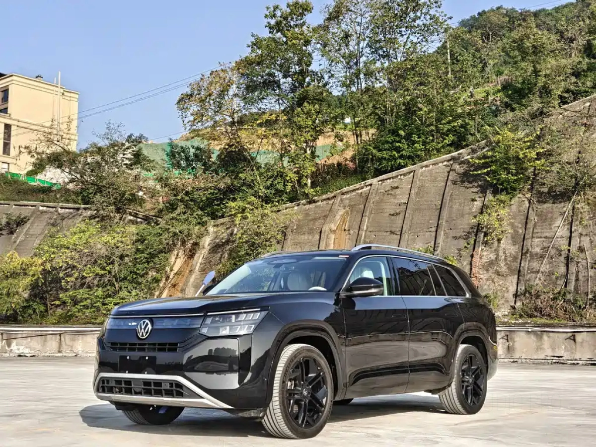 VOLKSWAGEN TERAMONT  2025