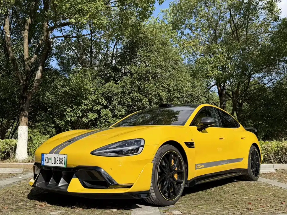 XIAOMI AUTO SU7 ULTRA  2025