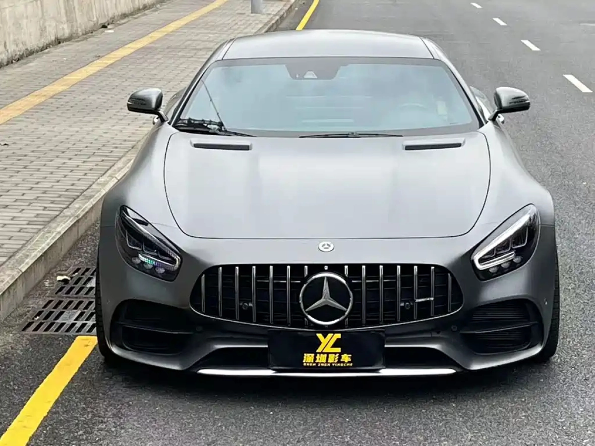 MERCEDES BENZ AMG GT
