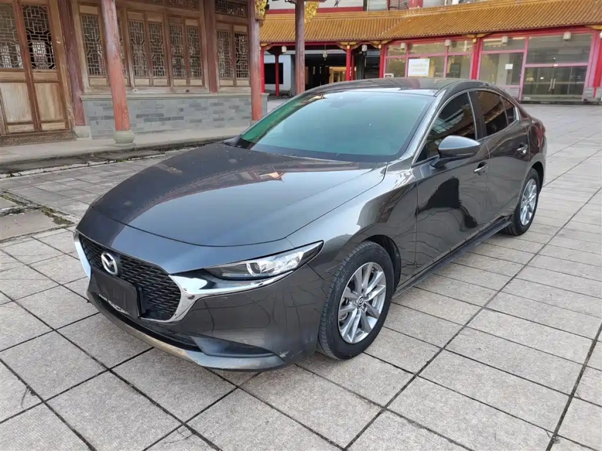MAZDA 3 AXELA