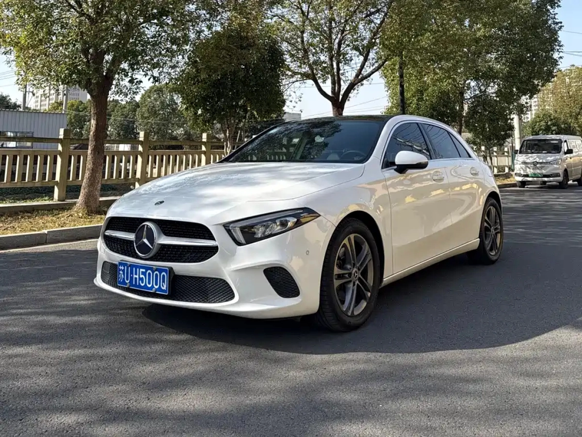 MERCEDES BENZ A-CLASS IMPORT  2019