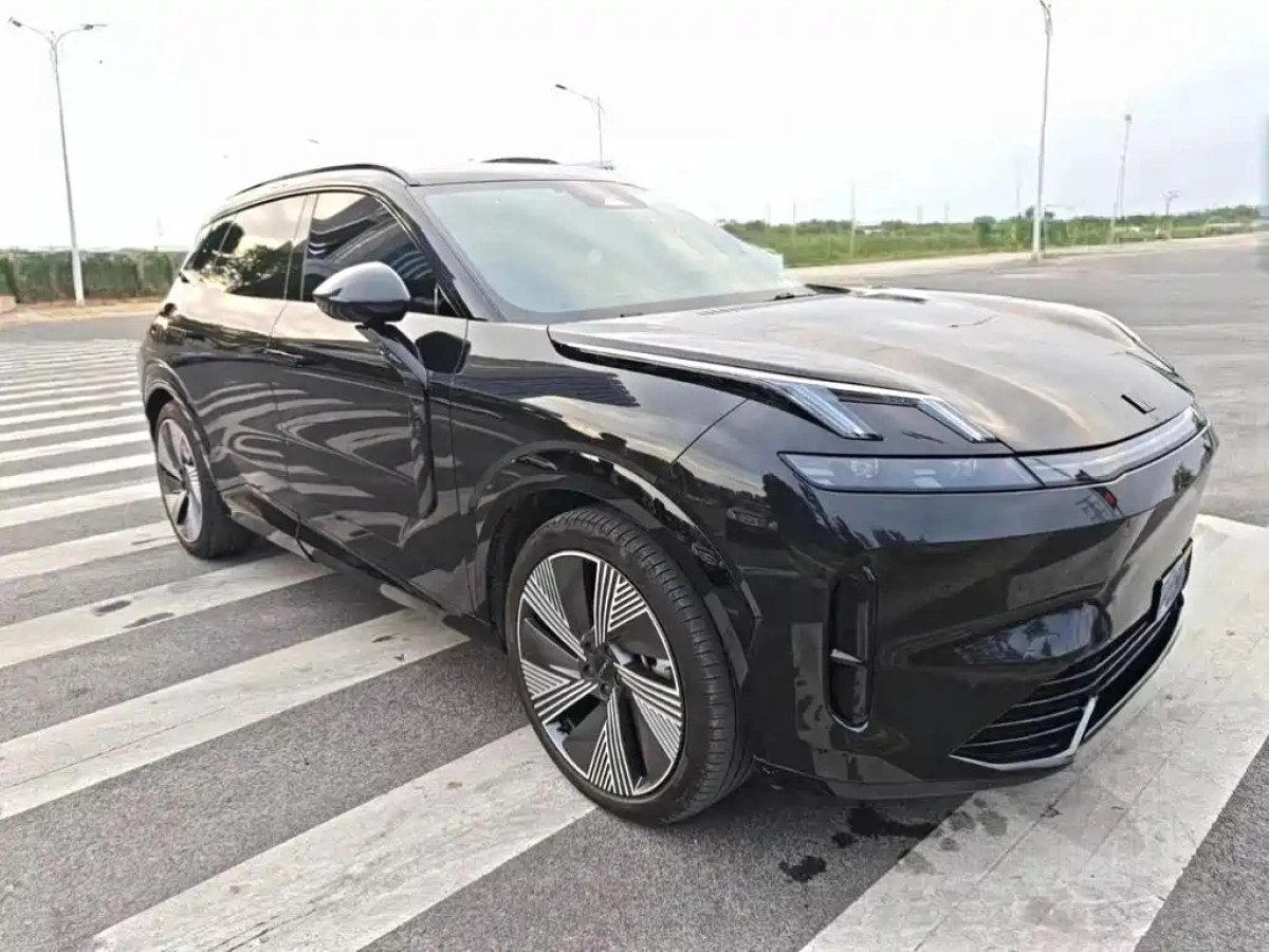 LYNK&CO 08 NEW ENERGY