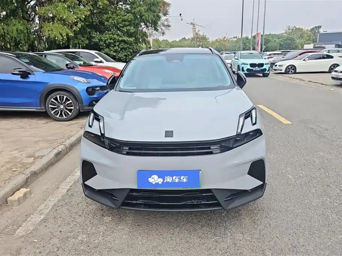 LYNK&CO 06 NEW ENERGY