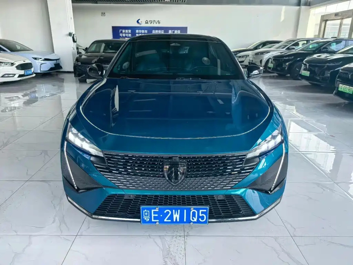 PEUGEOT 408X