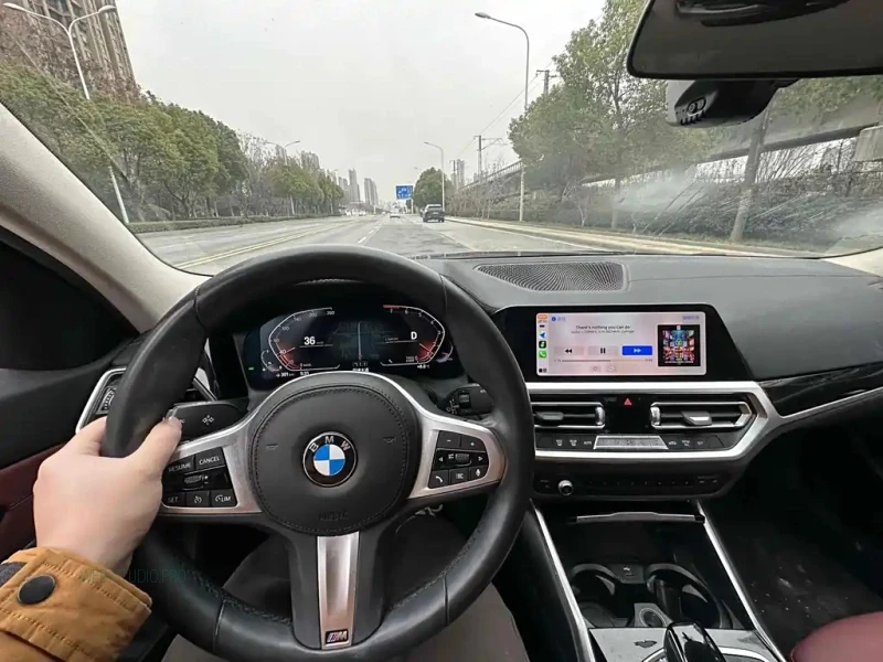 BMW 3-SERIES