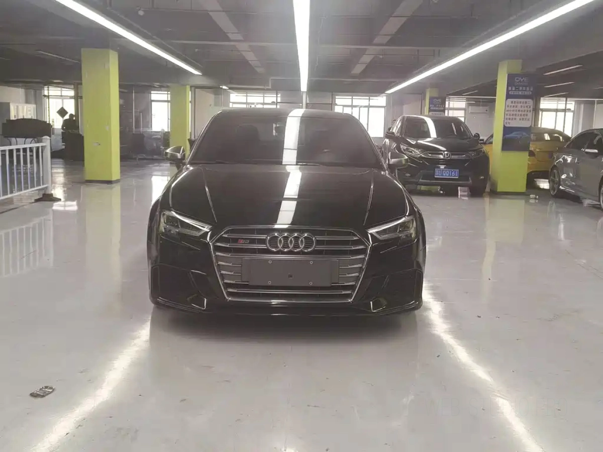 AUDI S3