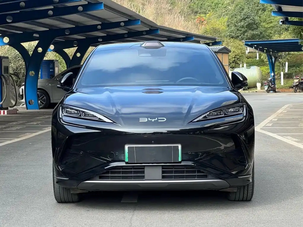 BYD SEALION 07 EV