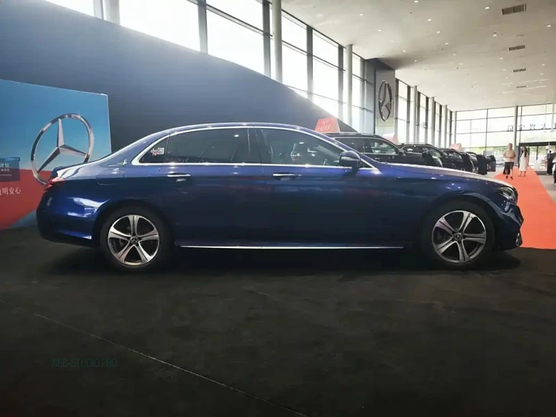 MERCEDES BENZ E-CLASS