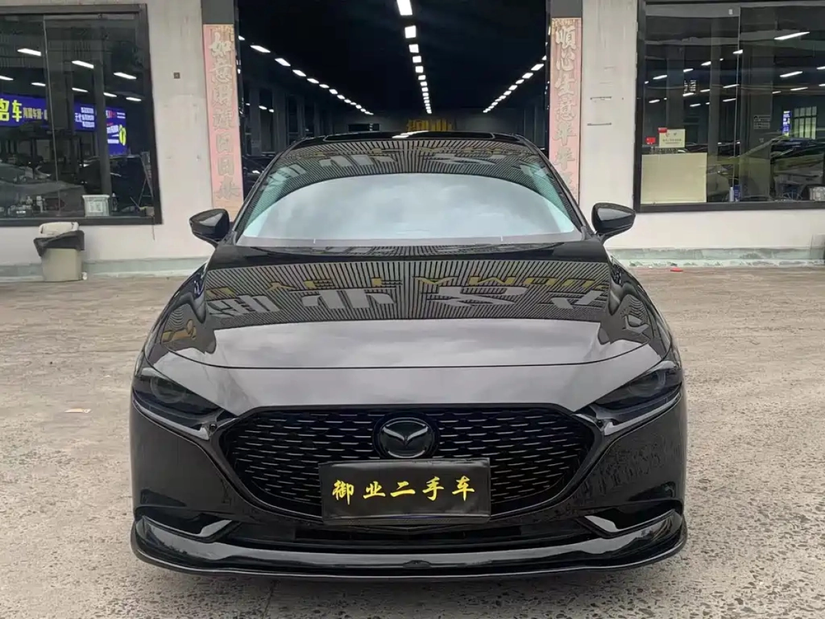 MAZDA 3 AXELA