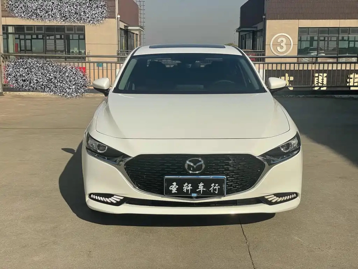 MAZDA 3 AXELA