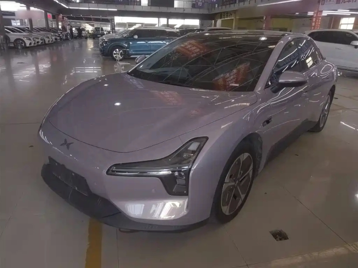 XPENG MOTORS MONA M03