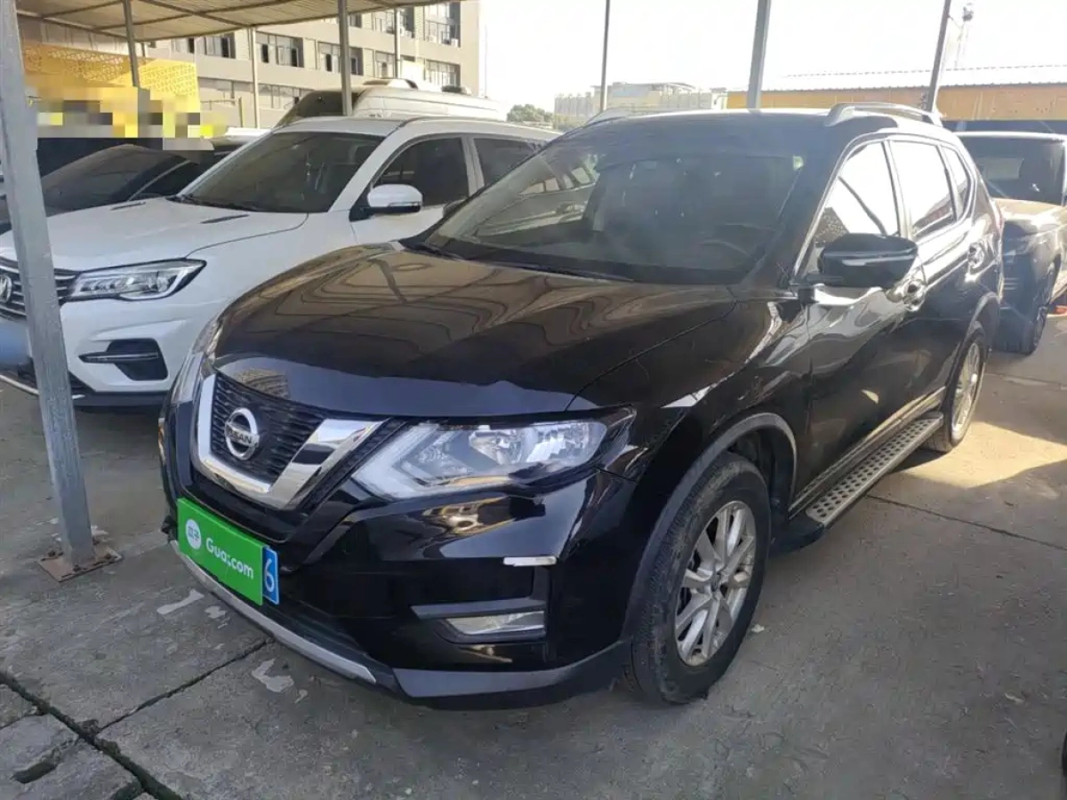 NISSAN X-TRAIL