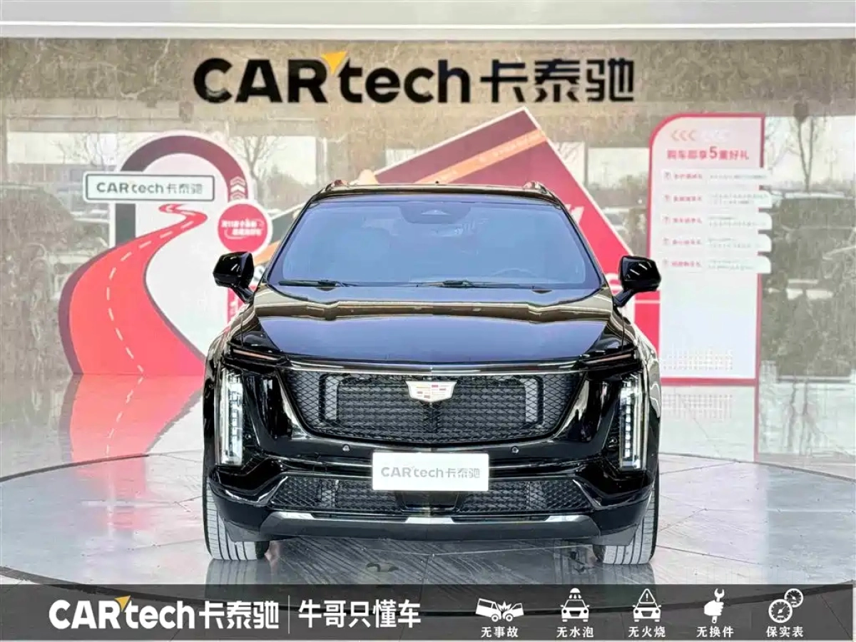 CADILLAC XT5