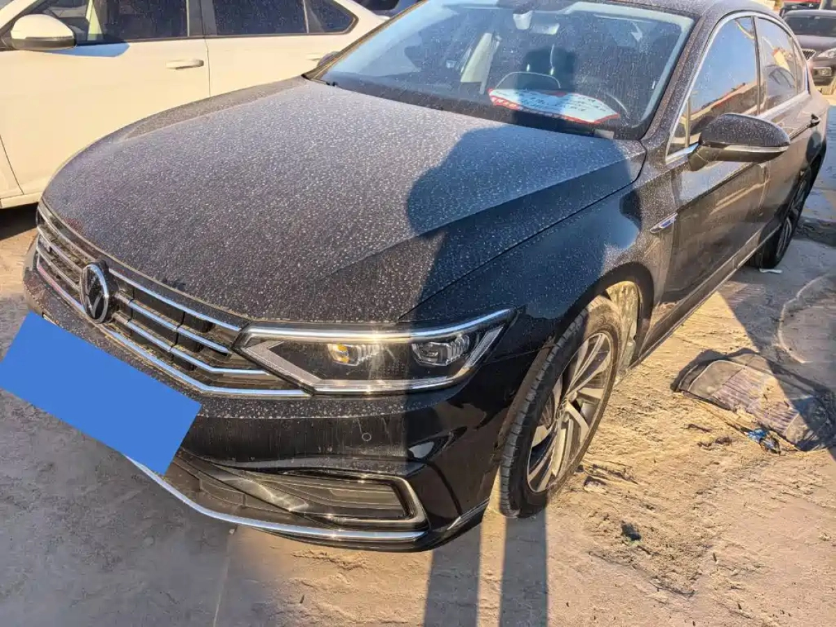 VOLKSWAGEN MAGOTAN GTE PLUG IN HYBRID  2024