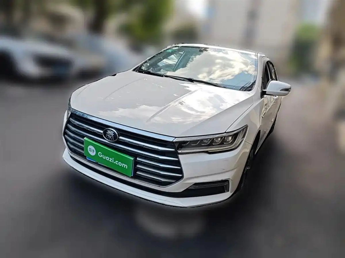 BYD QIN