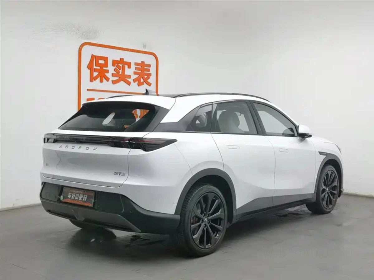 ARCFOX ALPHA T5 ALPHAT5