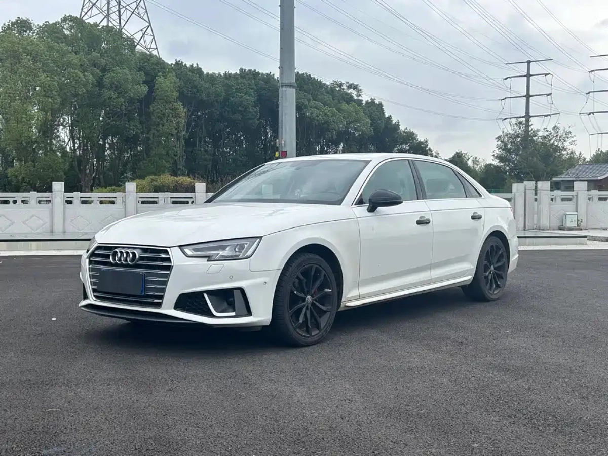 AUDI A4L