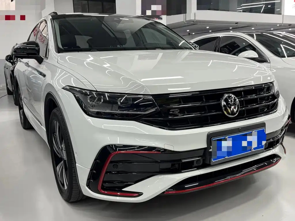VOLKSWAGEN TIGUAN X