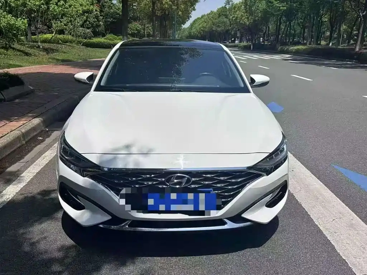 HYUNDAI LAFESTA