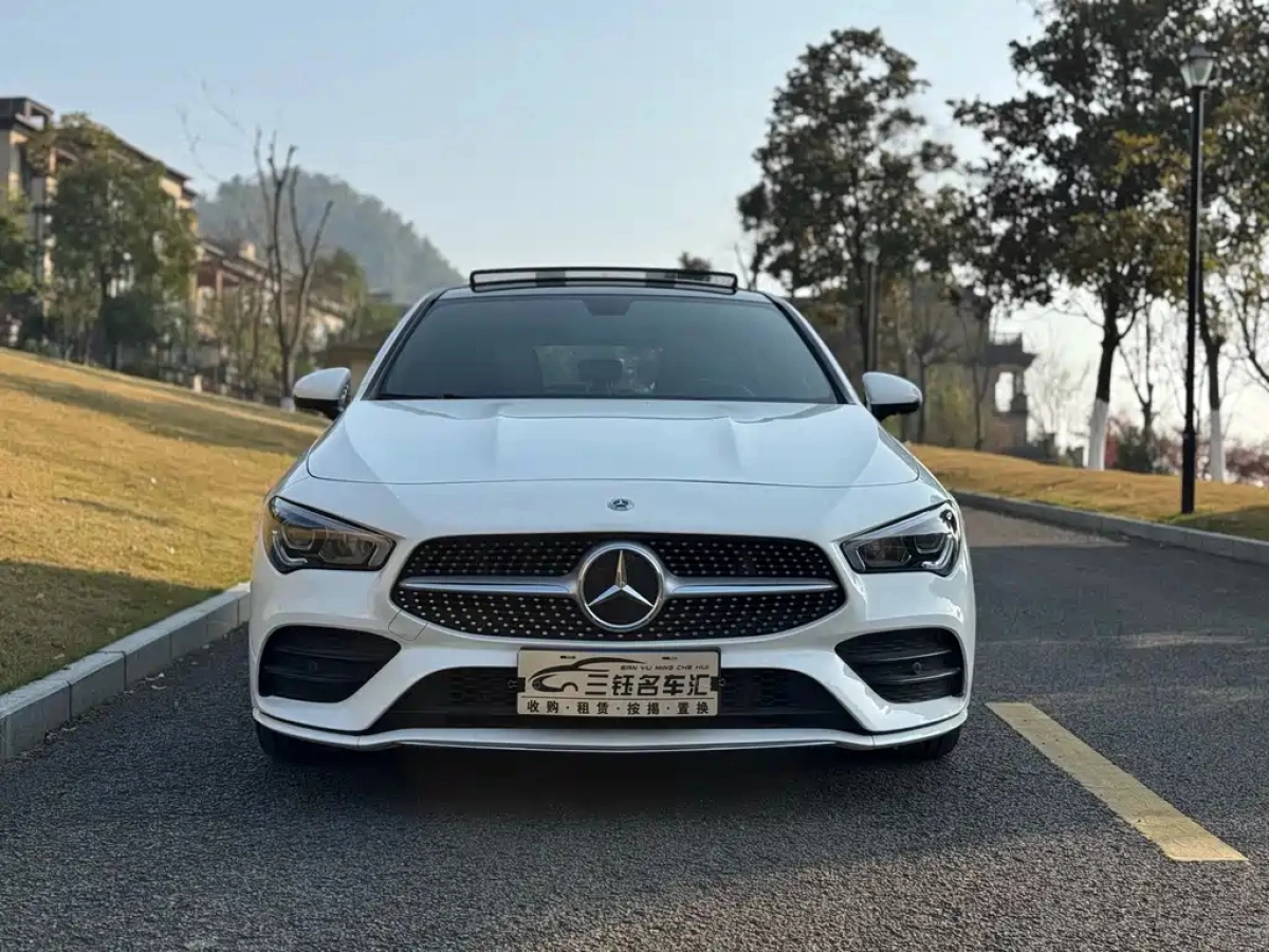 MERCEDES BENZ CLA