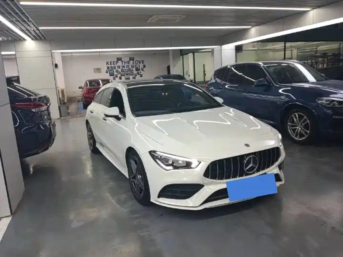 MERCEDES BENZ CLA