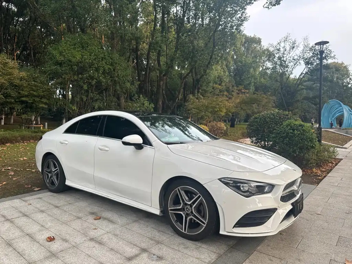 MERCEDES BENZ CLA