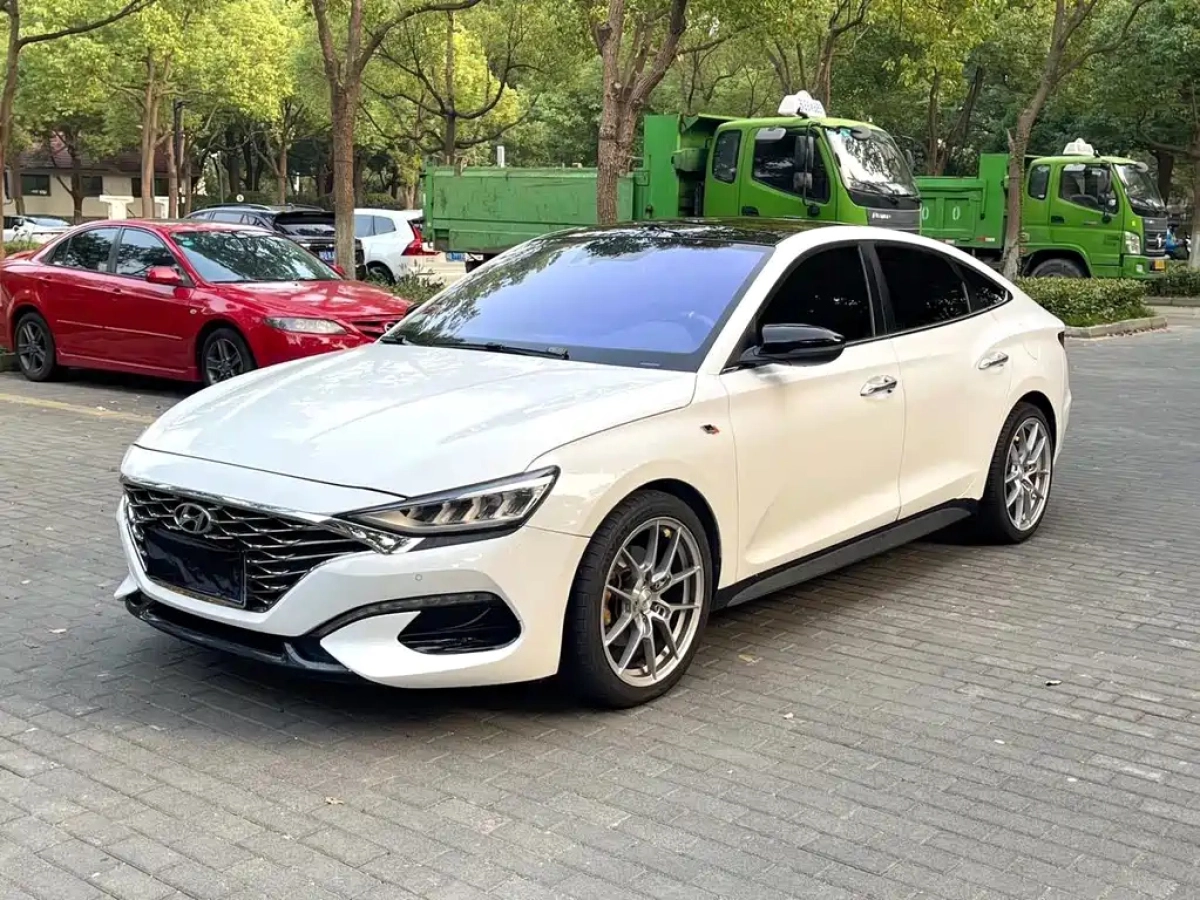HYUNDAI LAFESTA  2019