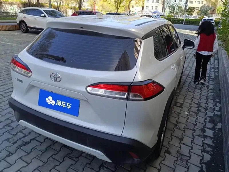 TOYOTA COROLLA CROSS