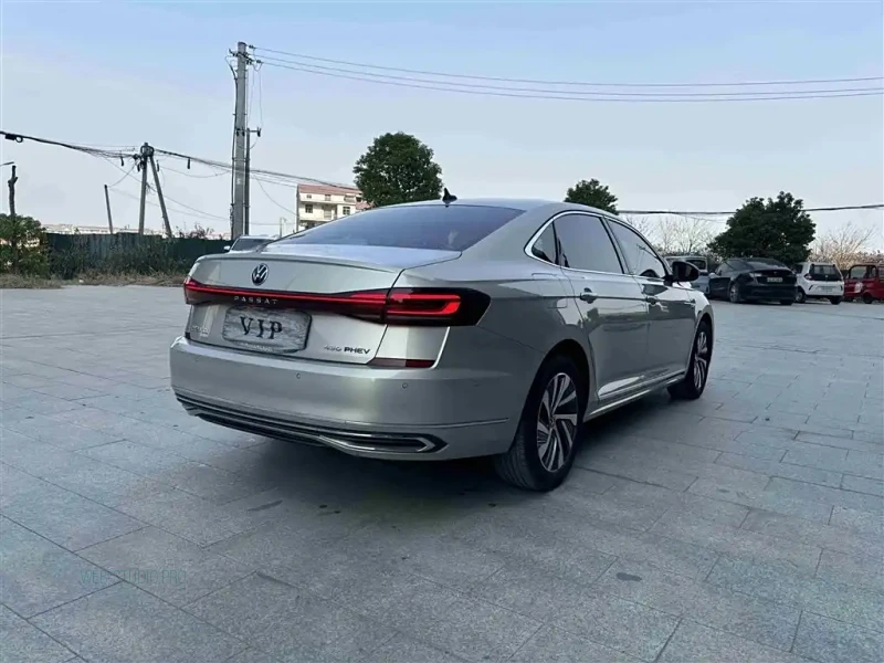 VOLKSWAGEN PASSAT NEW ENERGY