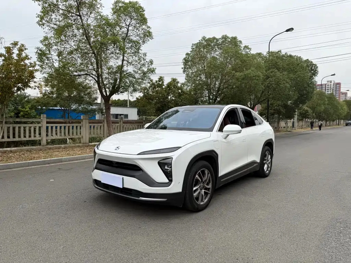 NIO EC6