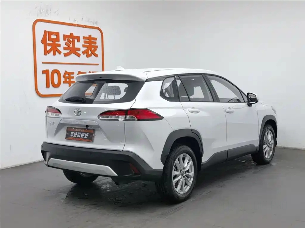 TOYOTA COROLLA CROSS