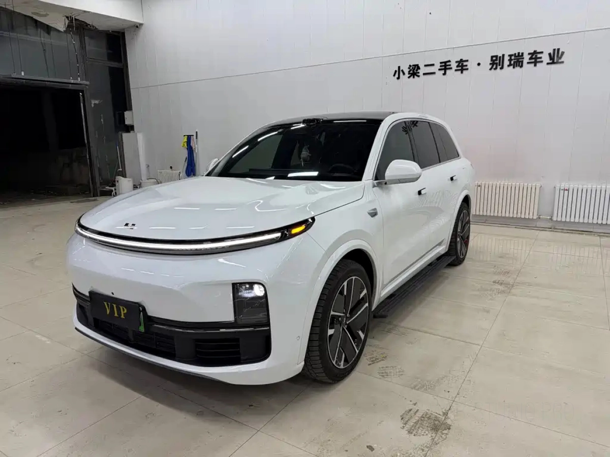 LI AUTO L8