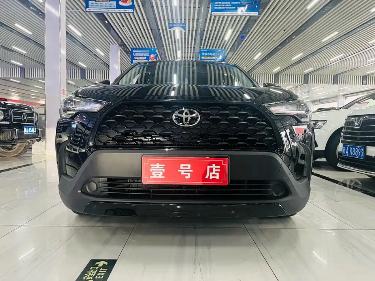 TOYOTA COROLLA CROSS
