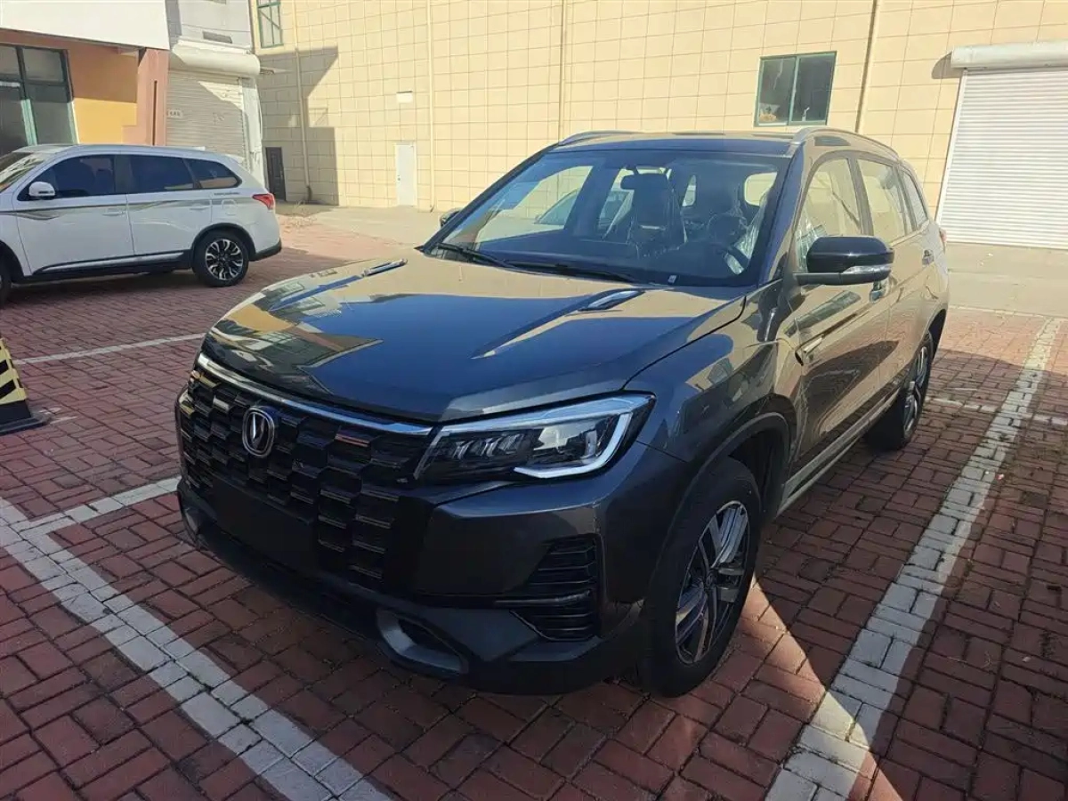 CHANGAN CS75  2025