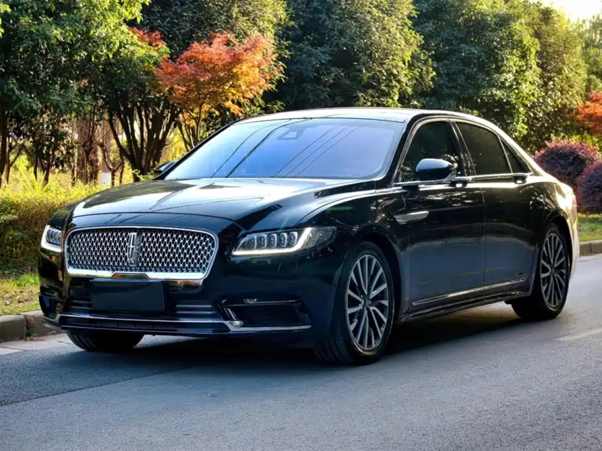 LINCOLN CONTINENTAL  2020