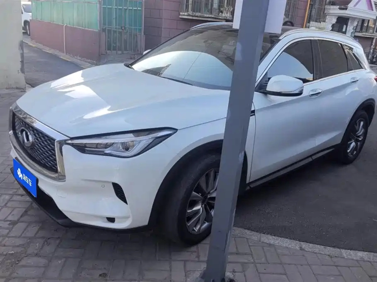 INFINITI QX50