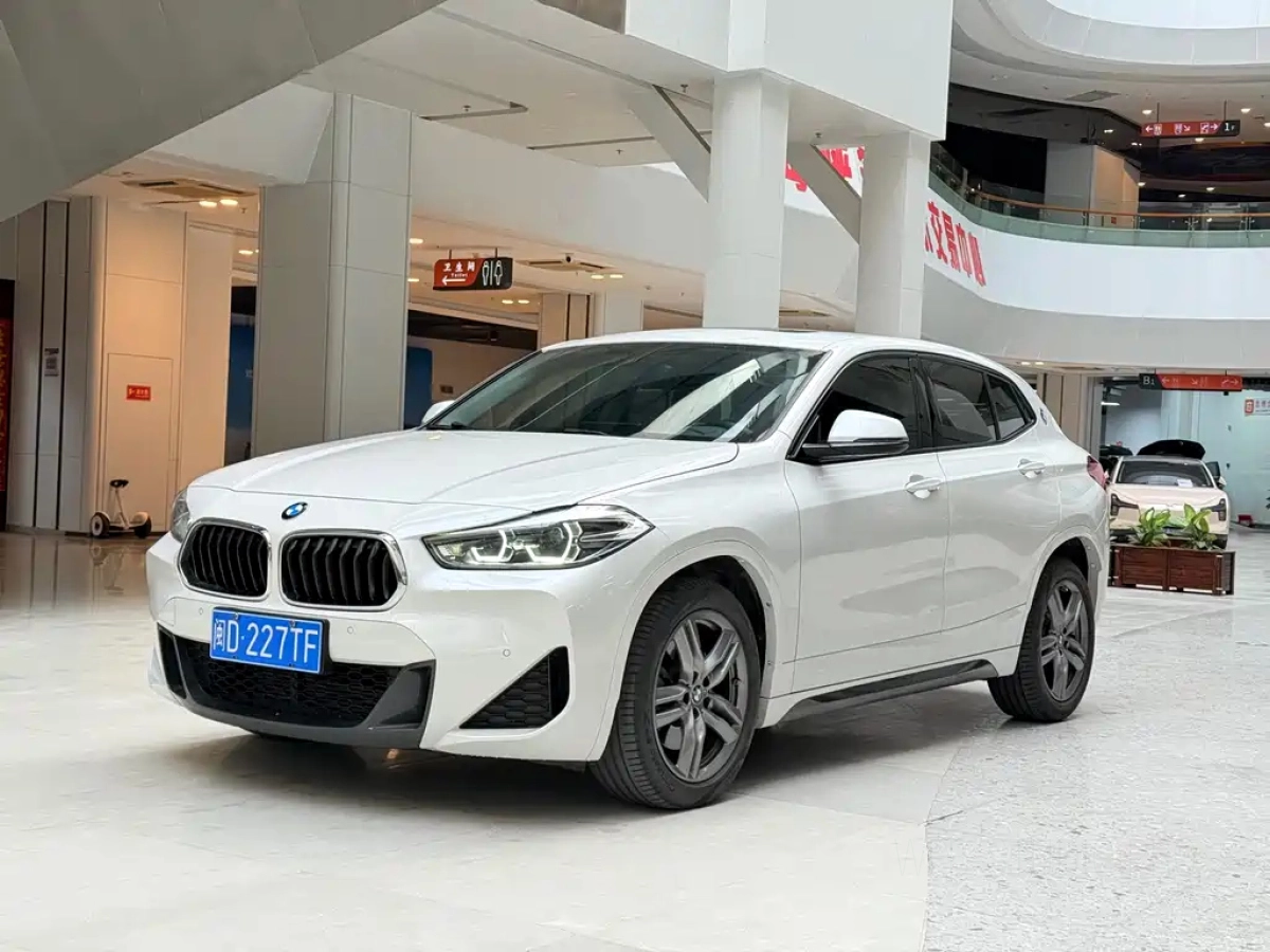 BMW X2