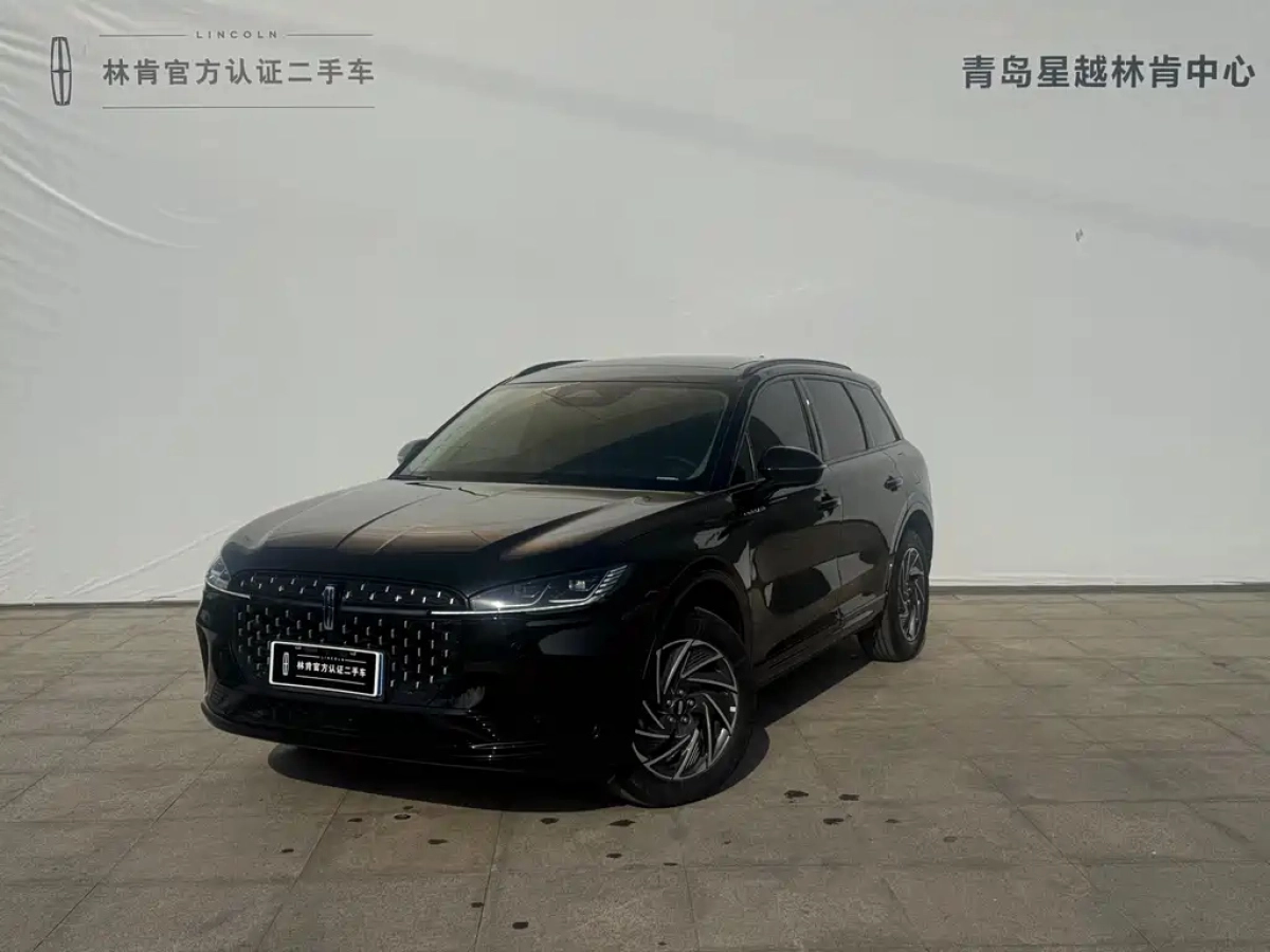 LINCOLN ADVENTURER  2024