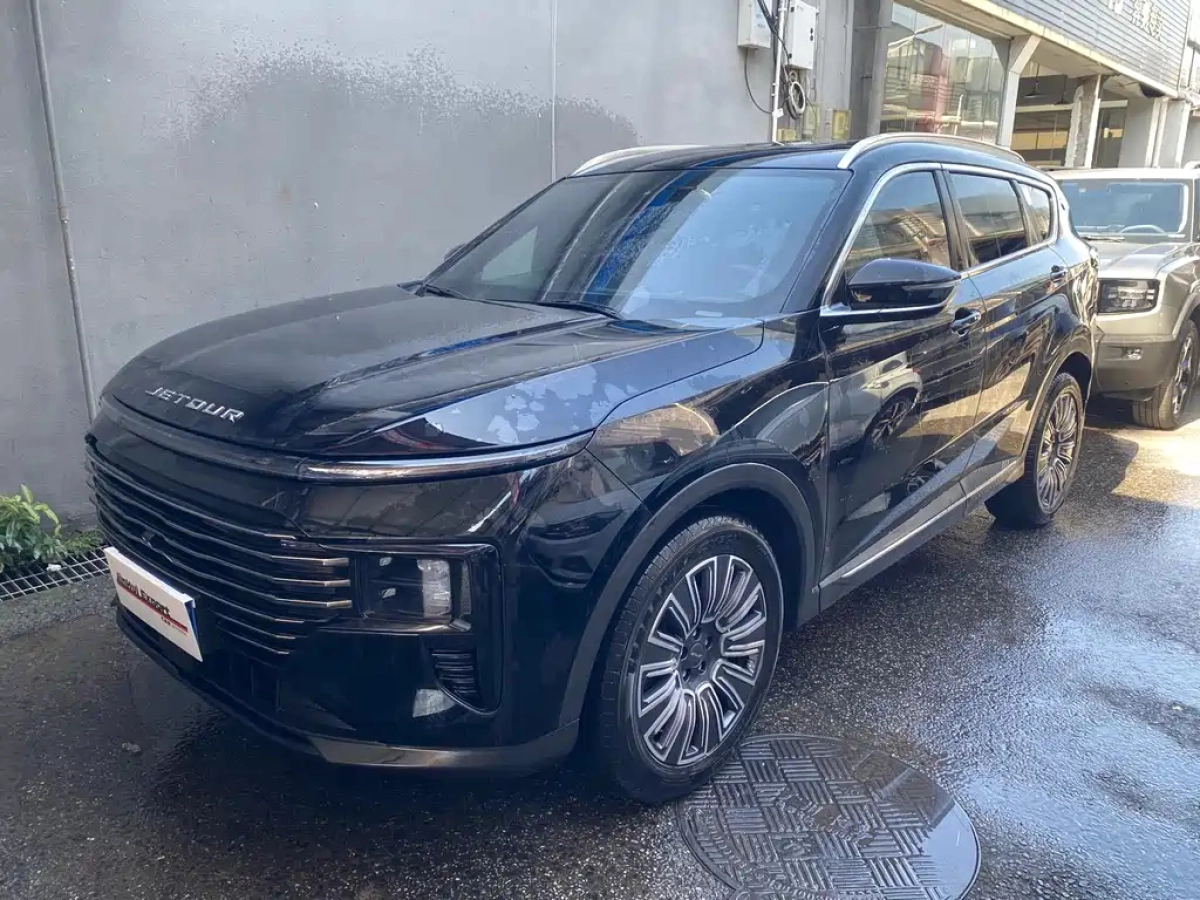 JETOUR X70 PLUS  2025