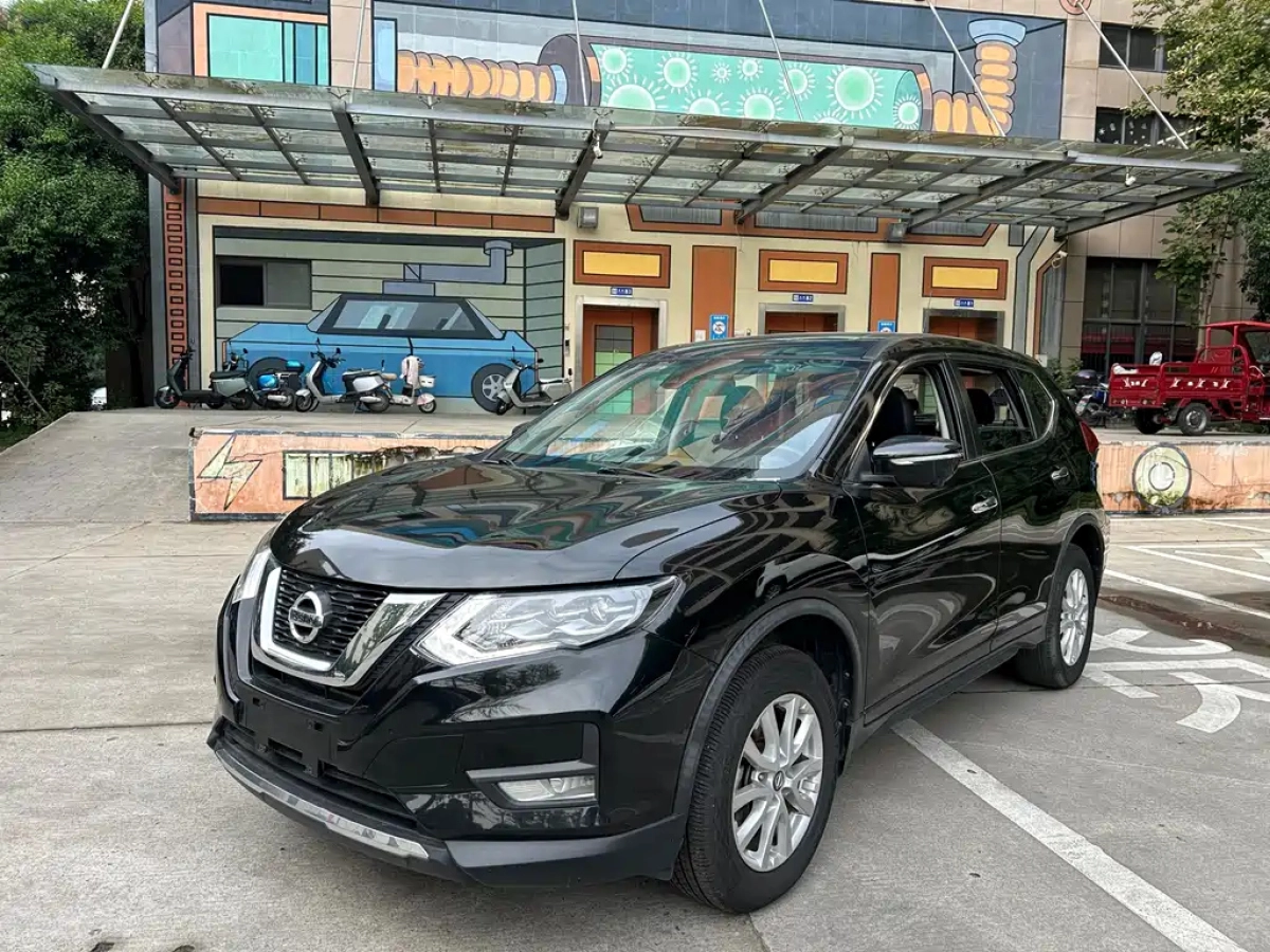 NISSAN X-TRAIL