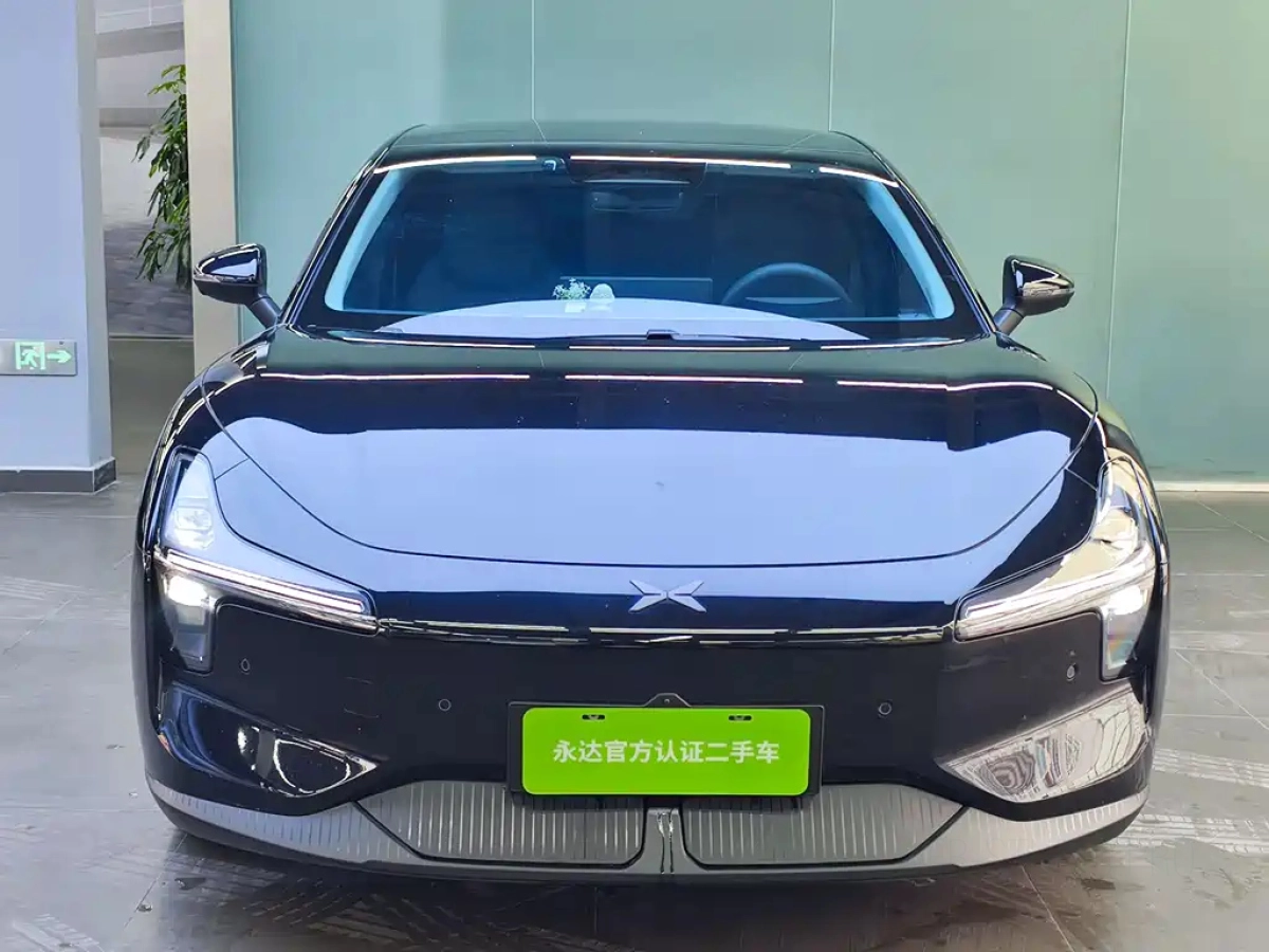 XPENG MOTORS MONA M03