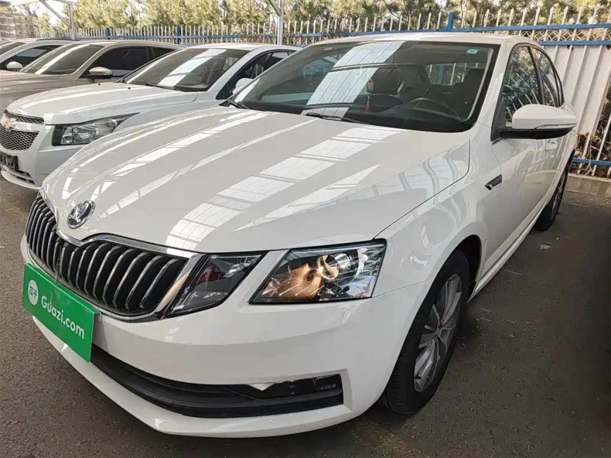 SKODA OCTAVIA