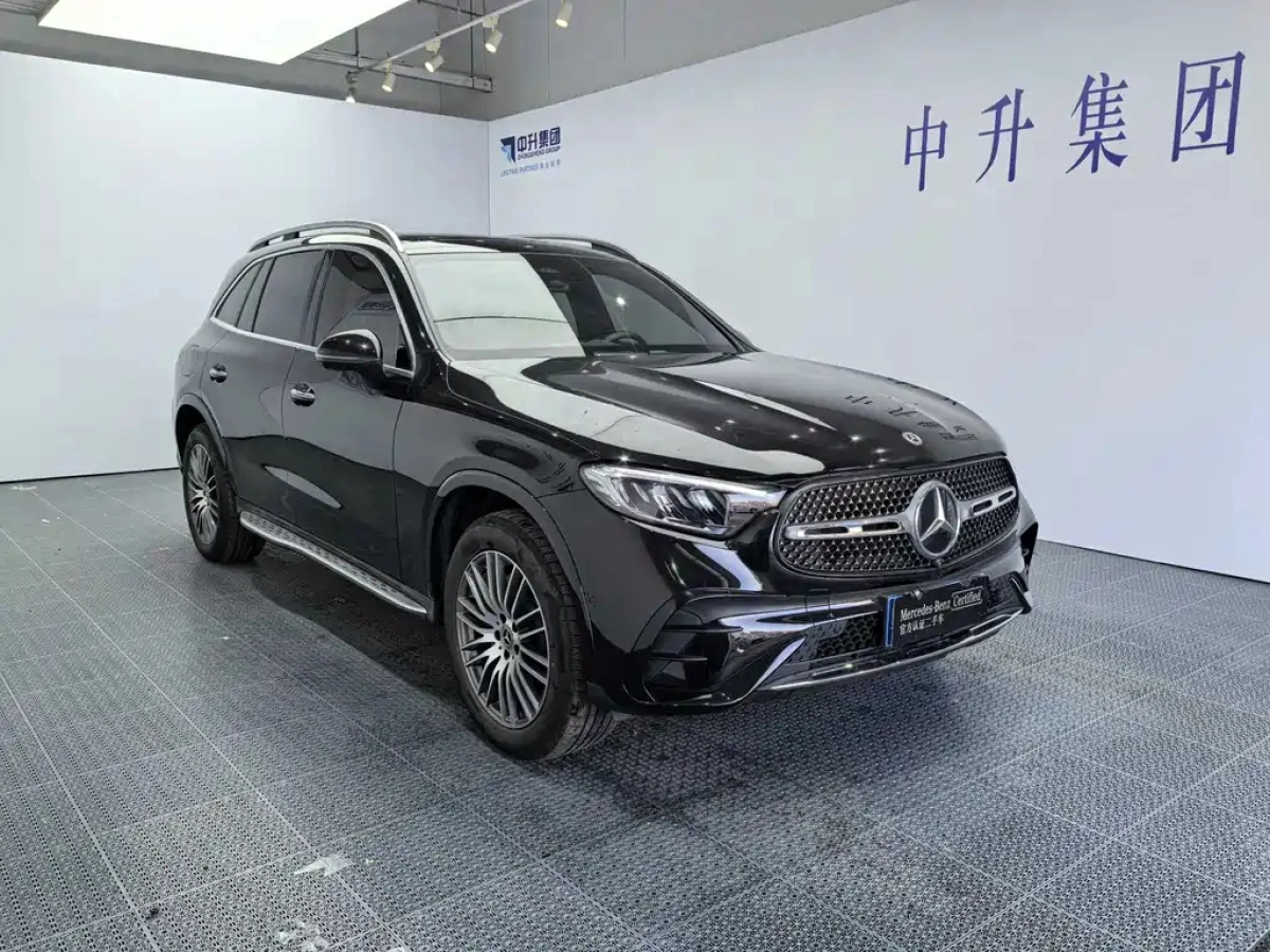 MERCEDES BENZ GLC