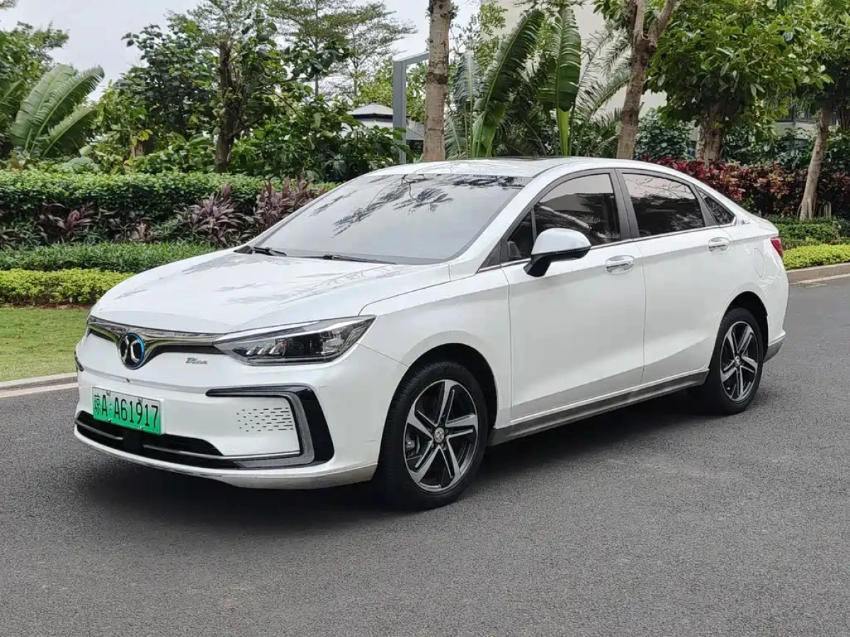 BAIC EU5  2019
