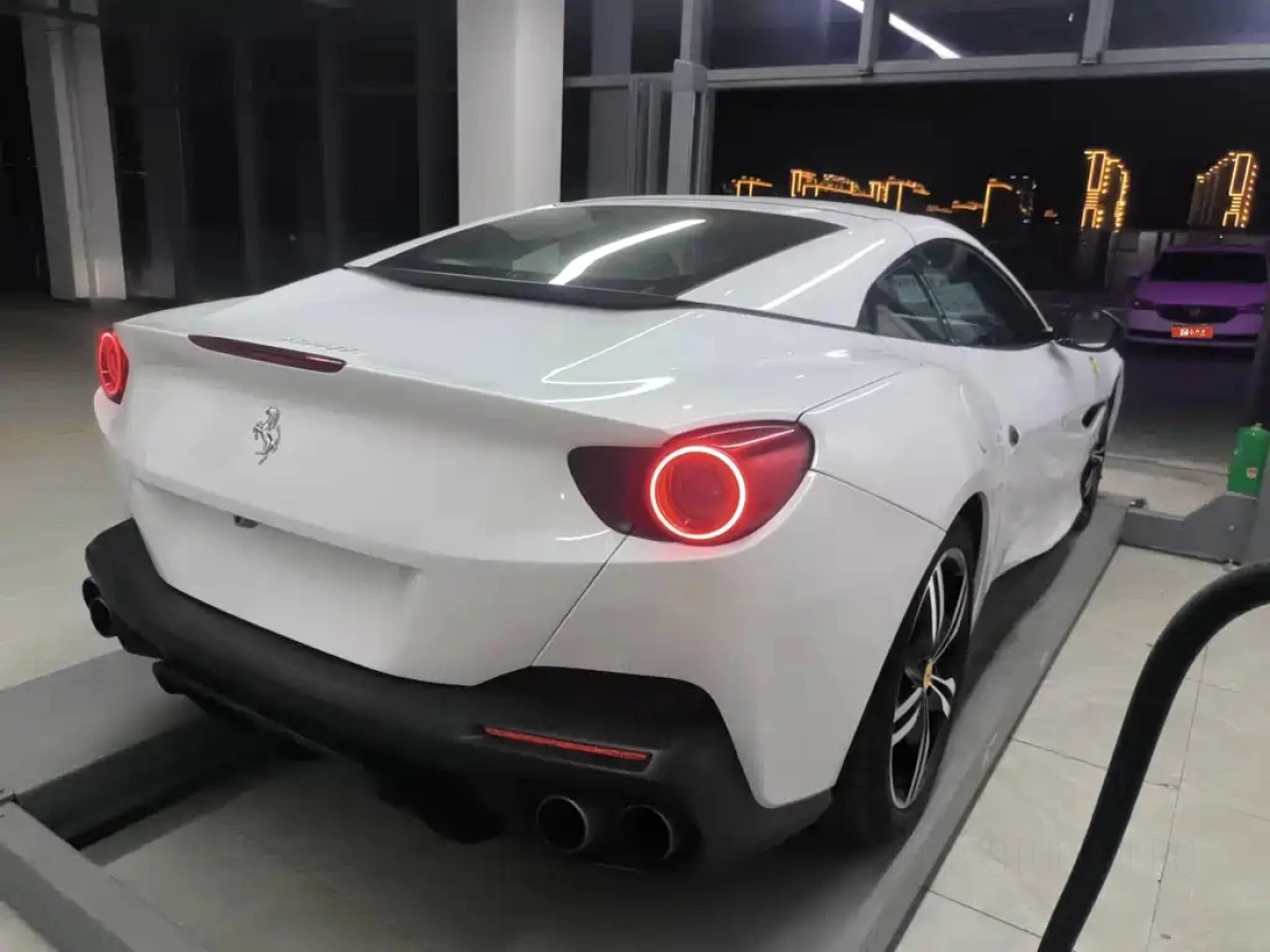 FERRARI PORTOFINO