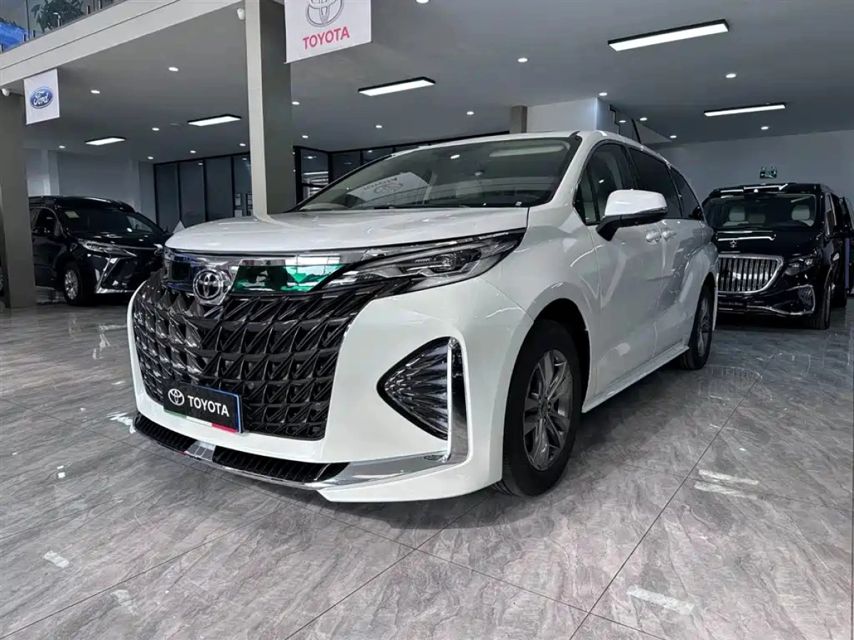 TOYOTA SIENNA SIENNA  2025